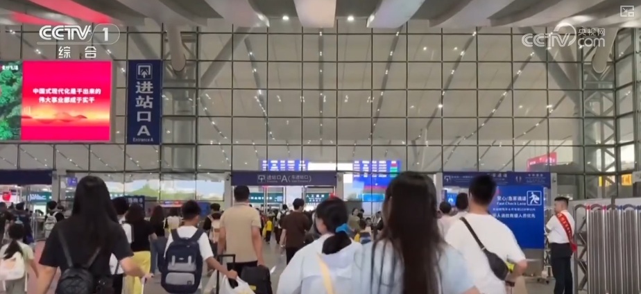 出行提示_2025國慶中秋假期交通出行情況_自駕出行預(yù)測數(shù)據(jù)