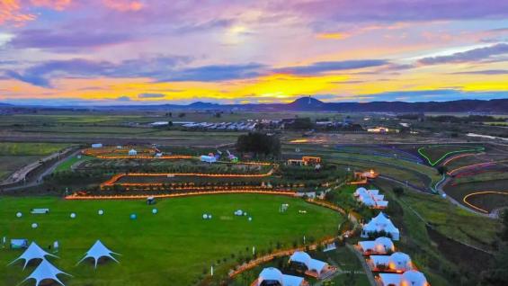 出行提示_延邊州國(guó)慶中秋假期交通出行提示_2025年國(guó)慶中秋假期道路交通安全管理