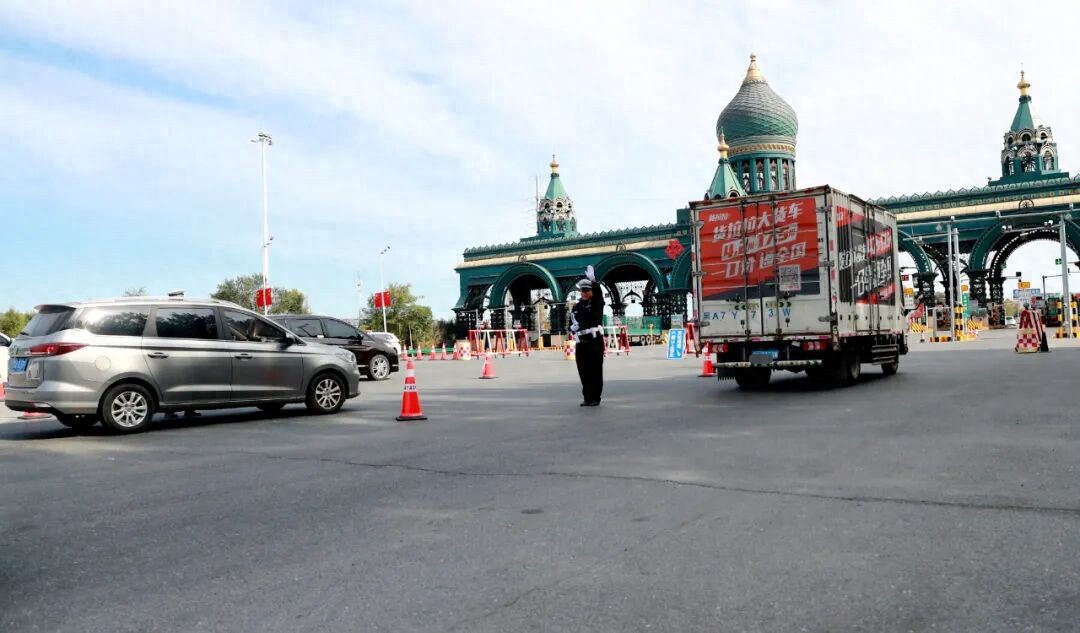 出行提示_哈爾濱國(guó)慶返程交通疏導(dǎo)_哈爾濱中秋假期高速公路擁堵