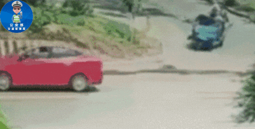 農(nóng)用車非法載人危害_出行提示_農(nóng)用車貨運(yùn)安全