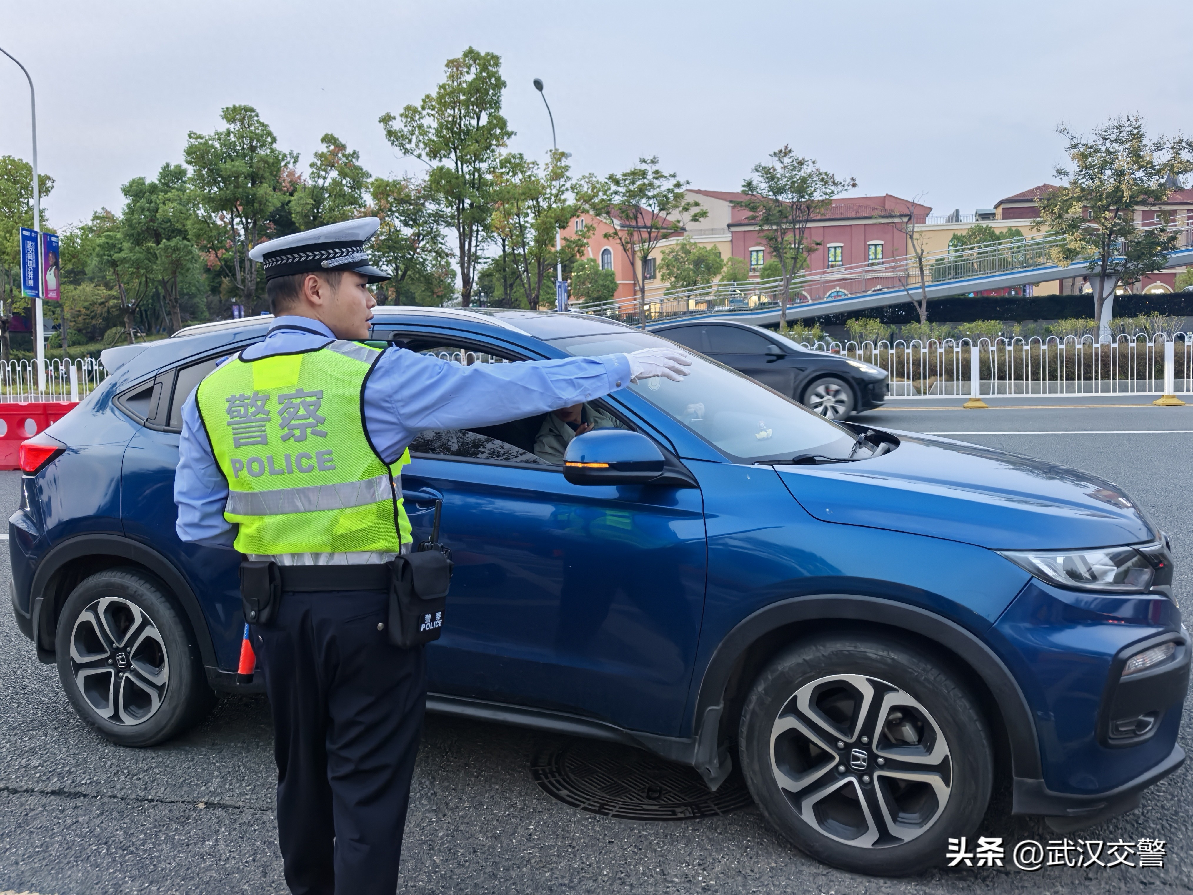 國(guó)慶期間東新交通管制_國(guó)慶東新交警出行提示_出行提示