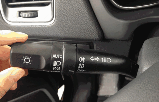 出行提示_雪地行車安全技巧_降雪天氣開車注意事項(xiàng)