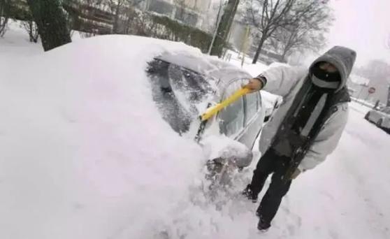 雨雪天氣出行安全提示_出行提示_雨雪天氣駕駛注意事項(xiàng)
